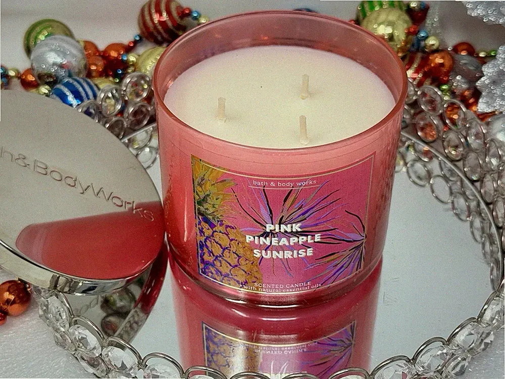 Bath & Body Works PINK PINEAPPLE SUNRISE 3 Wick Candle 14.5 oz New