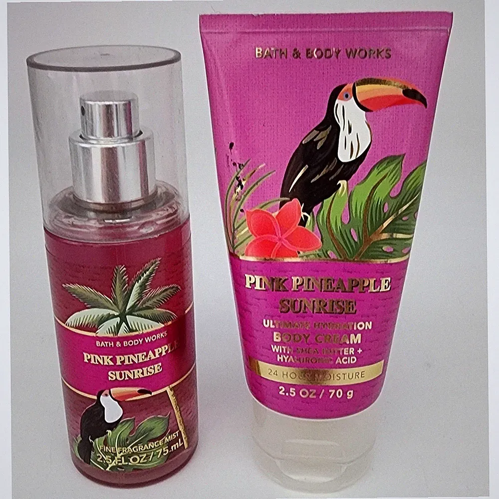 Bath & Body Works Pink Pineapple Sunrise Set Travel Size Pink 2.5 oz Tropical